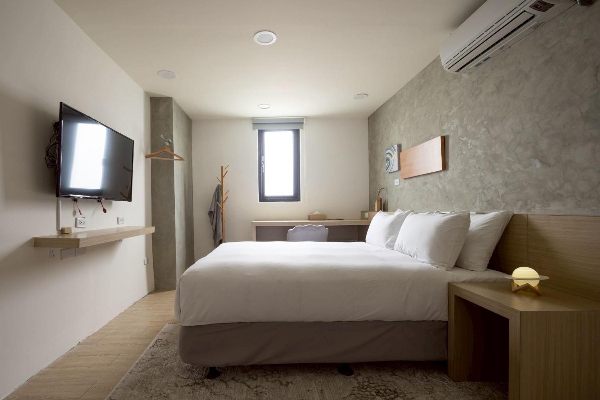 P Inn Tainan Eksteriør billede
